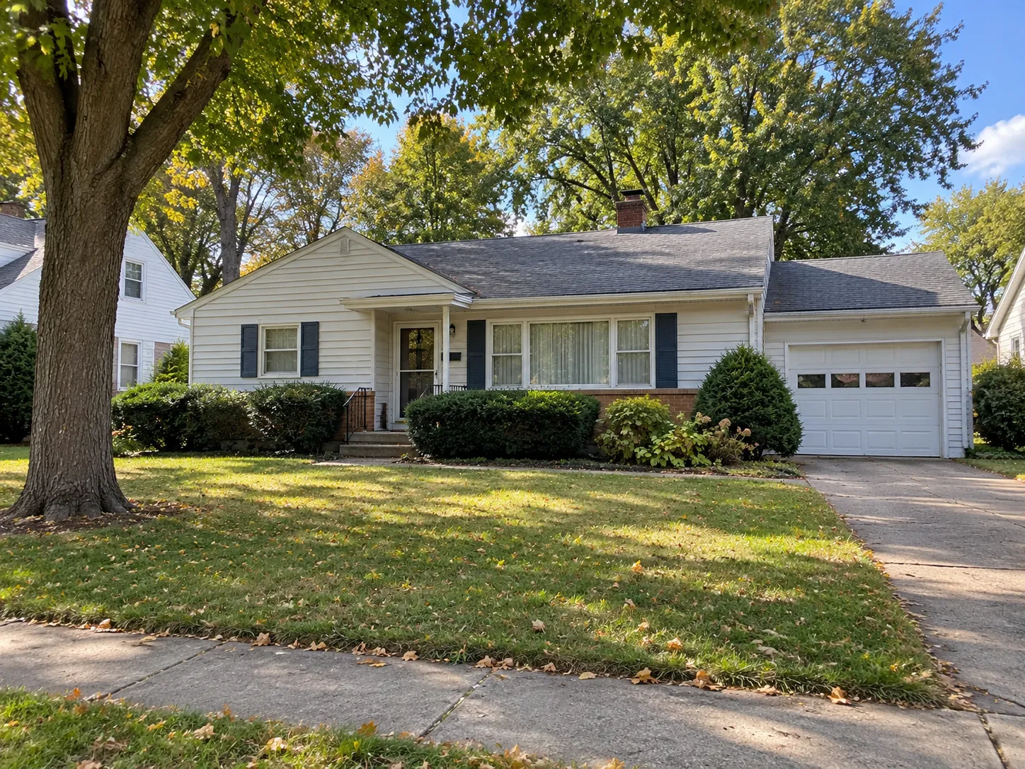 Older residential home in an established Newark, Ohio neighborhood