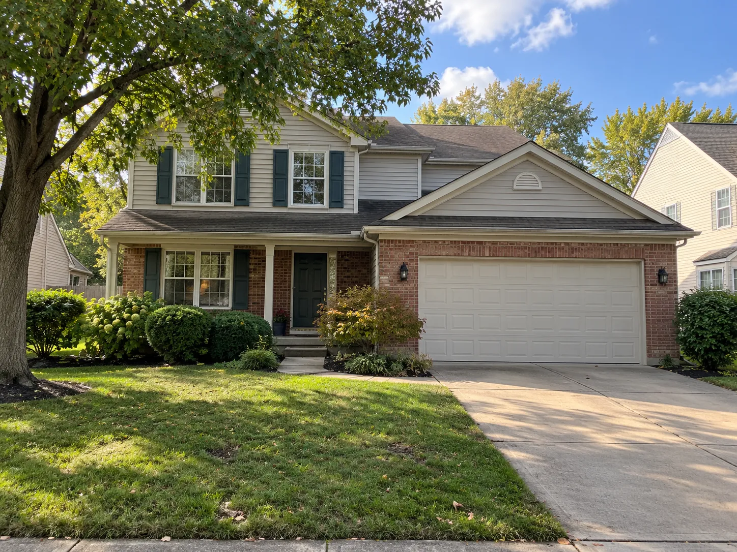 Established suburban home in Pickerington, Ohio with mature landscaping